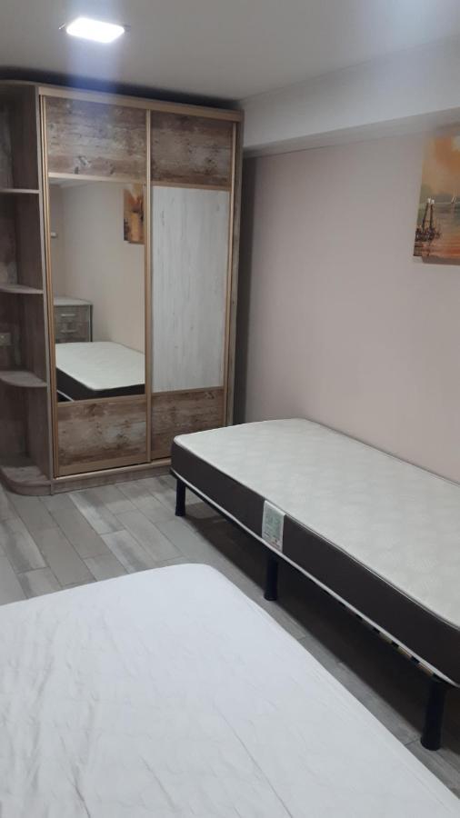 Окремі Номери В Гостьовому Будинку Типу Guest House Kropyvnytskyj Exteriör bild